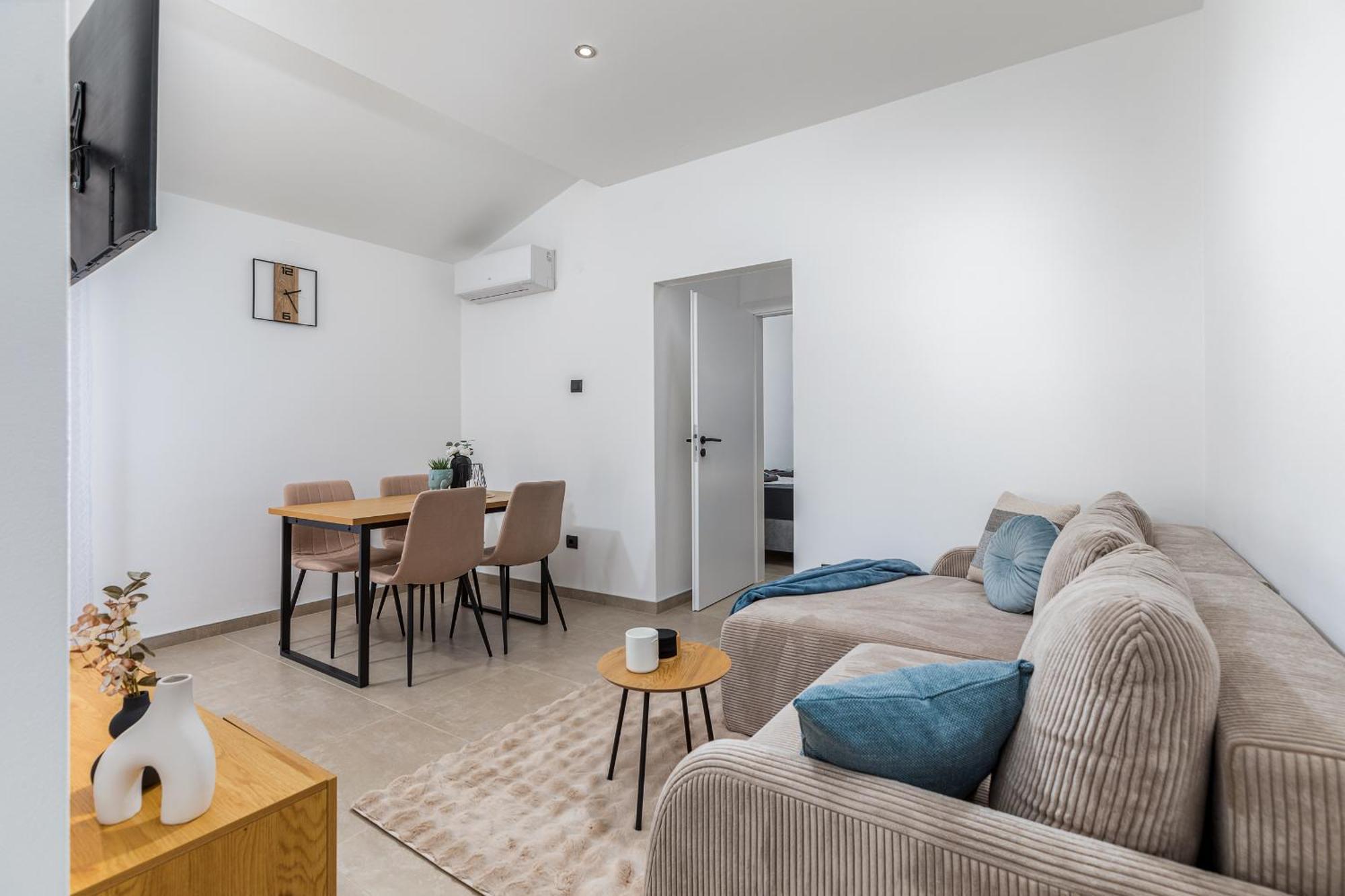 Apartmani Magdalena Pula Exterior photo